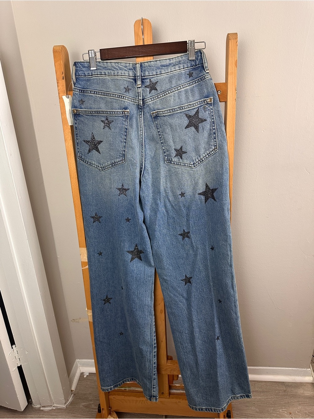 Pilcro High Rise Star-Print Blue Denim Jeans - Picture 4 of 7